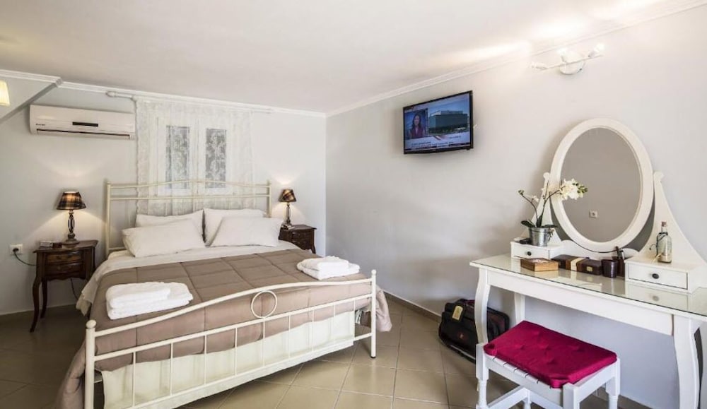Vassilis Guest House 9/40