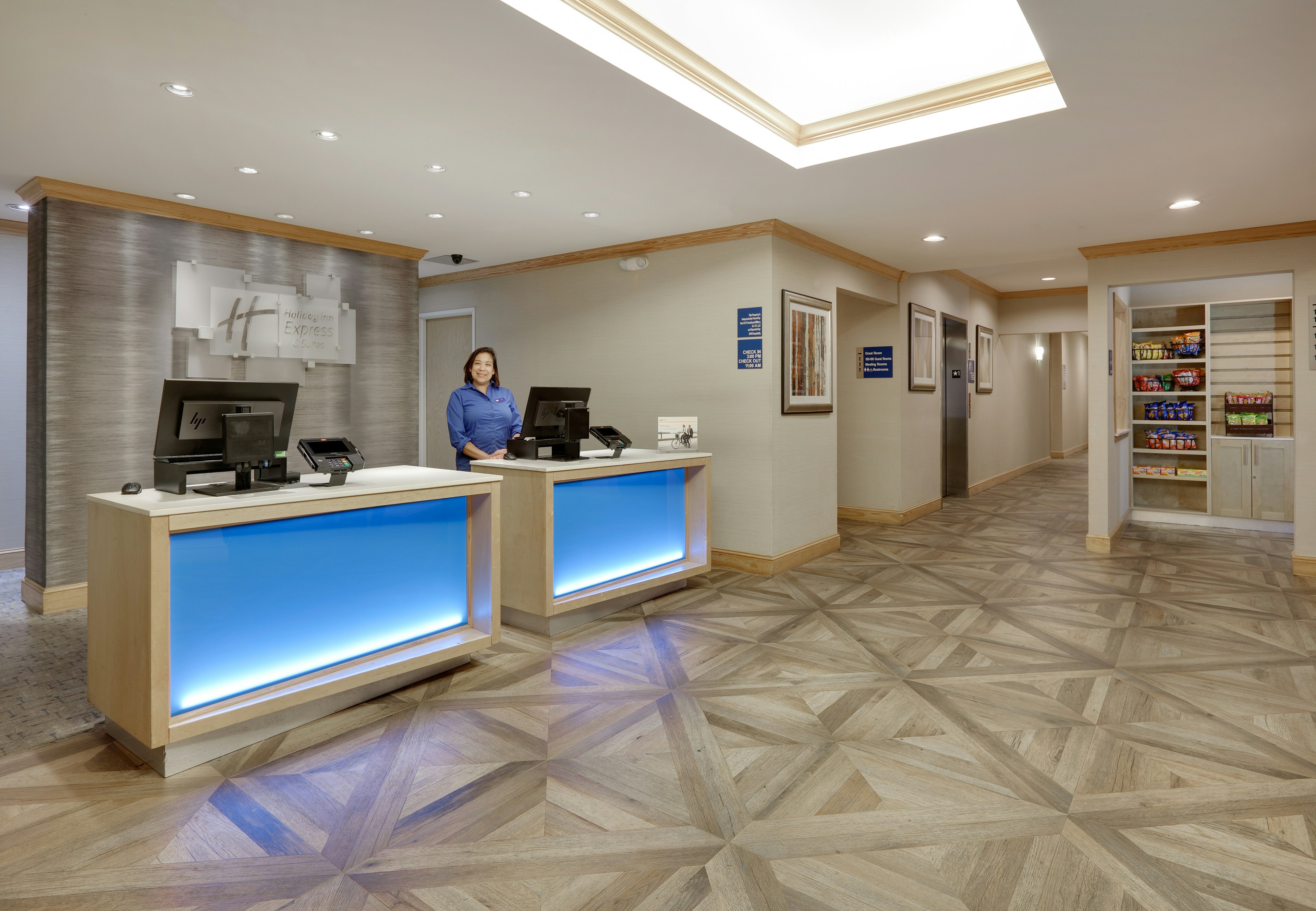 Holiday Inn Express Suites San Antonio Brooks City Base 1/28