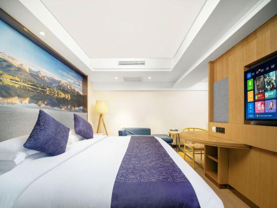 Lanmei Boutique Hotel (Dong Fang Hong Square) 6/17