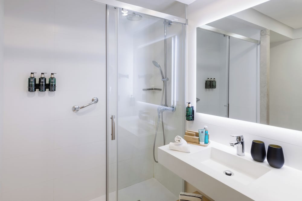 The Level, Family, Twin Beds, Sea View, Sofa، Melia Atlantico Isla Canela 4/5