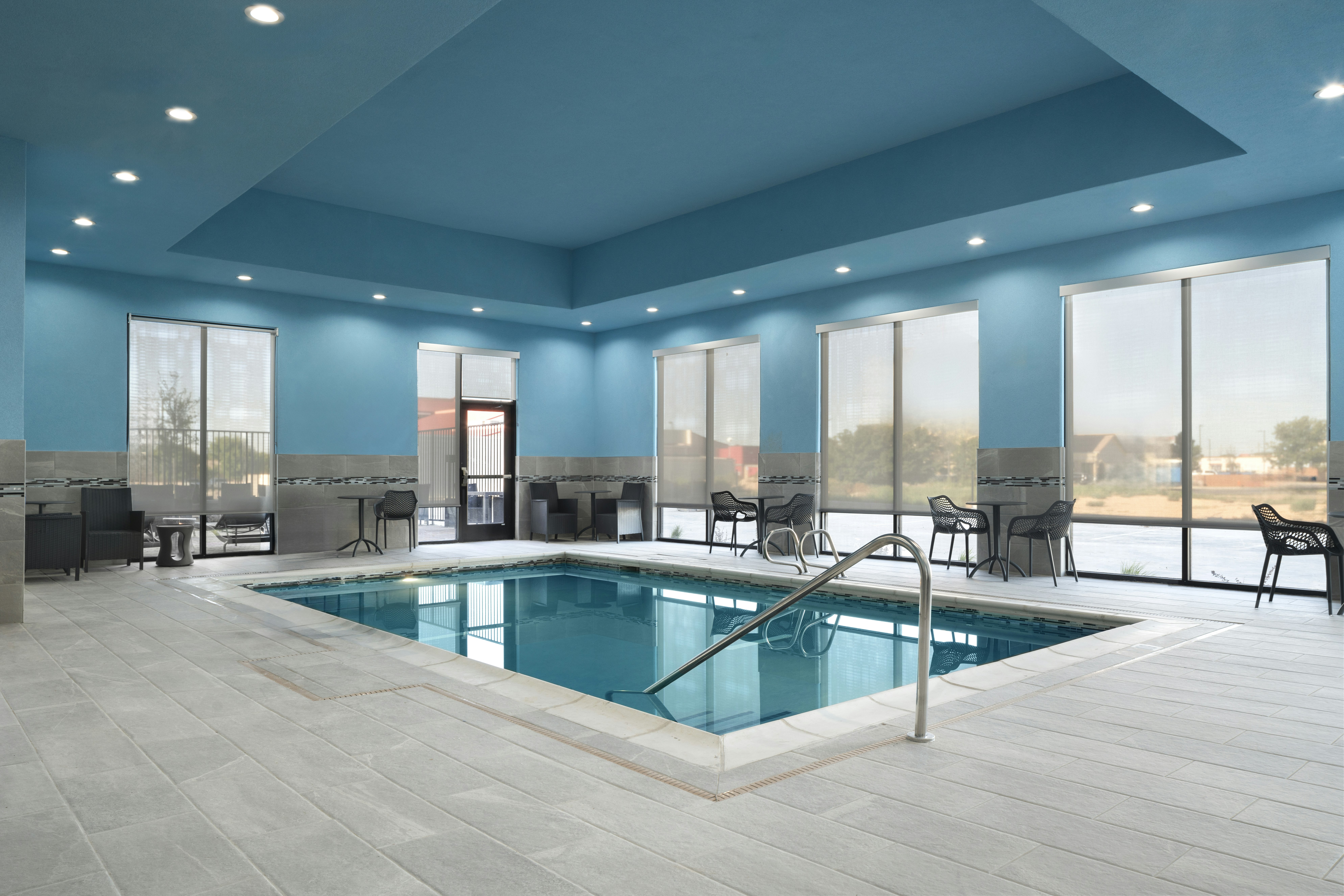 Hampton Inn and Suites Amarillo West, TX 25/42
