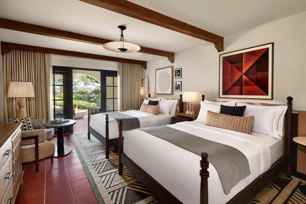 Fireside, Guest Room, 2 Queen Beds, Resort View، The Ritz-Carlton Bacara Santa Barbara 2/3