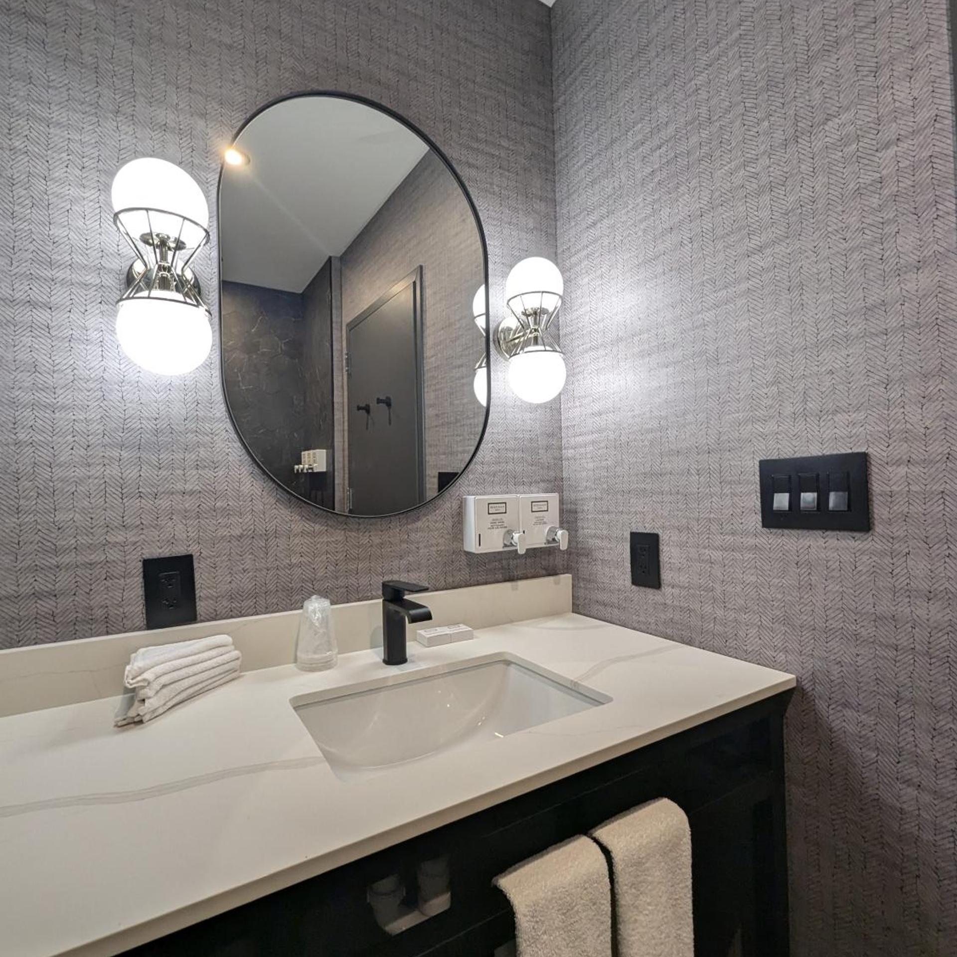 Beacon Suites Hotel 49/49