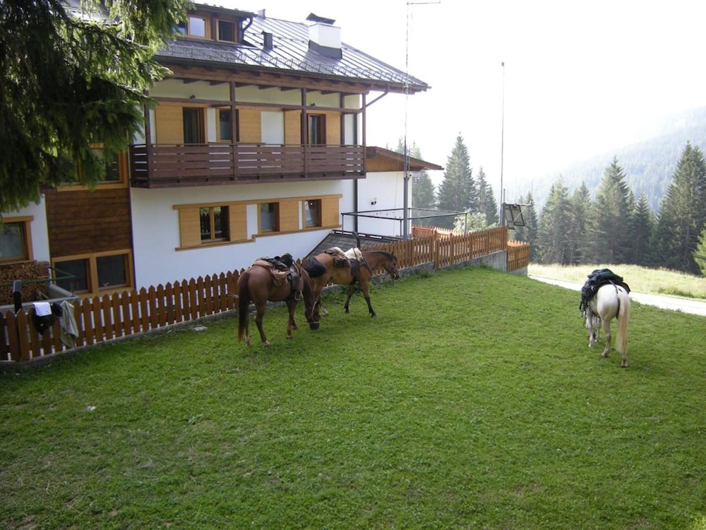 Piccolo Pocol Hotel 21/23