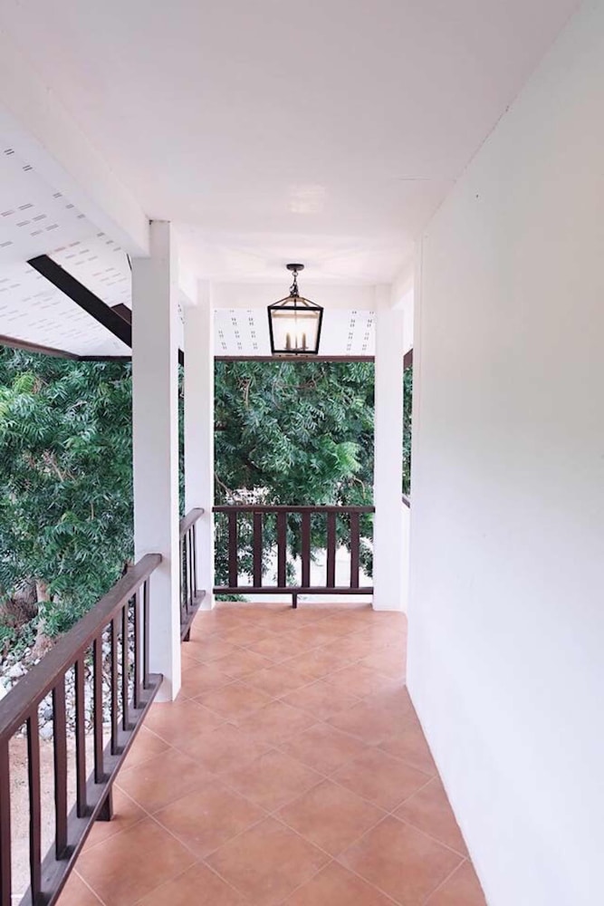 Rimtalay Resort Koh Larn 9/48