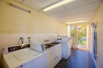 Summit Motel Townsville 36/37