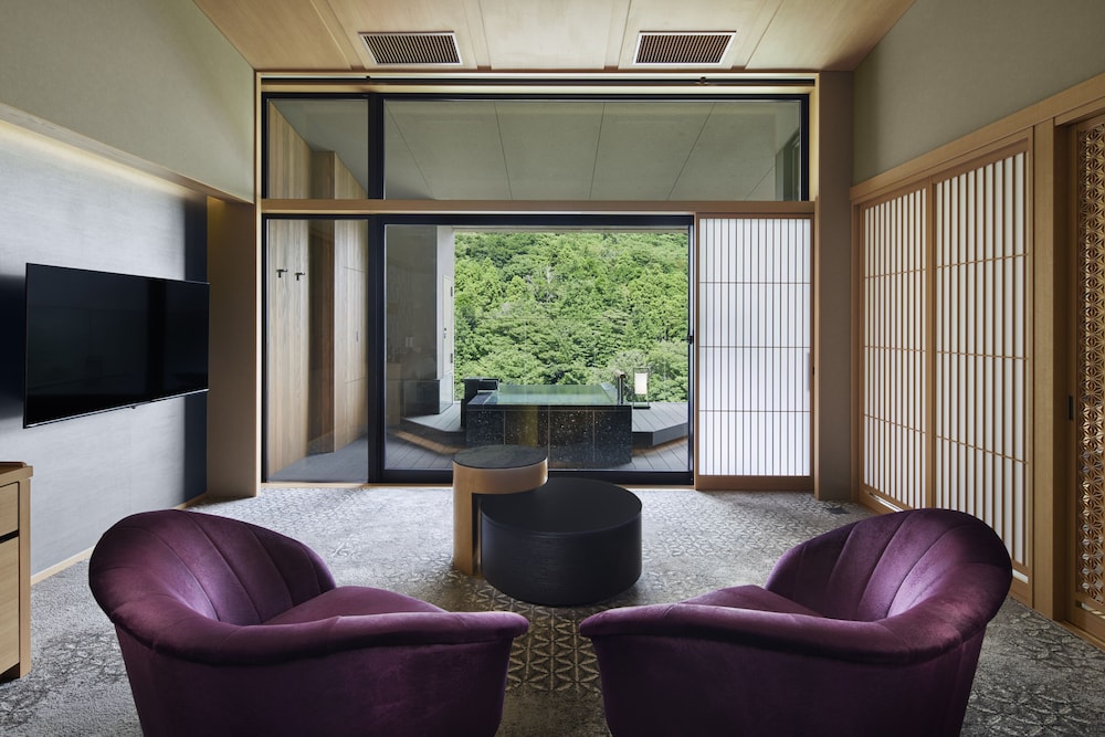 Hotel Hatsuhana 37/55