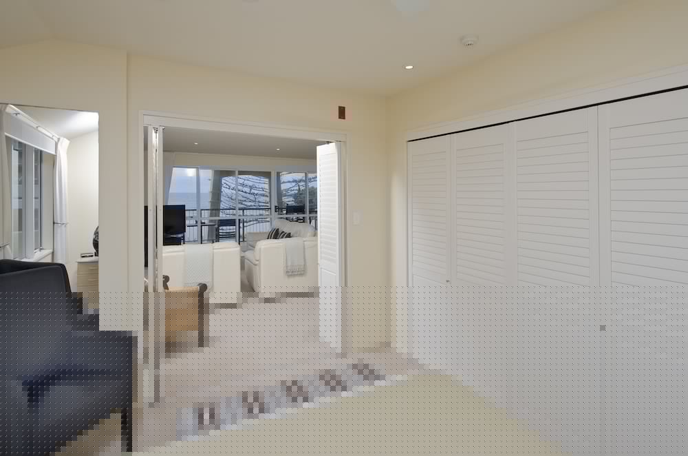 The Pavilions Beachfront Apartments 54/76