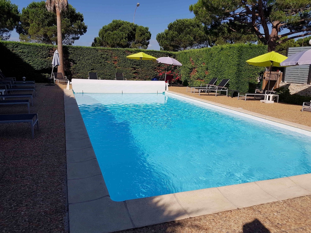 Ibis Styles Frejus Saint-Raphael 1/72