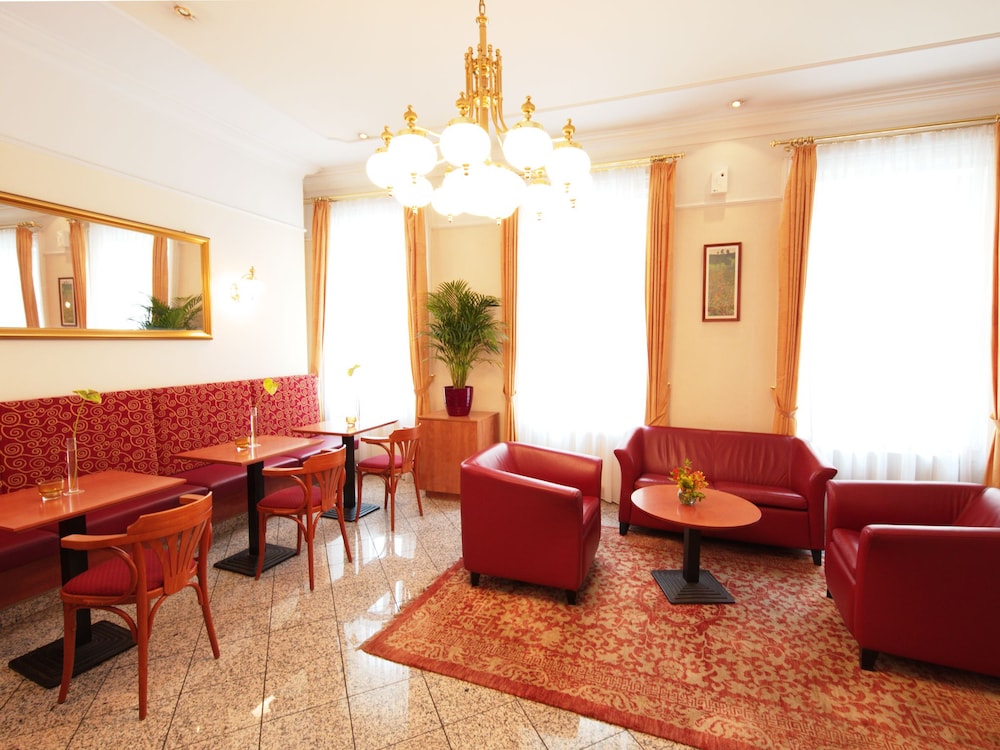 HOTEL DREI KRONEN VIENNA CITY 54/74