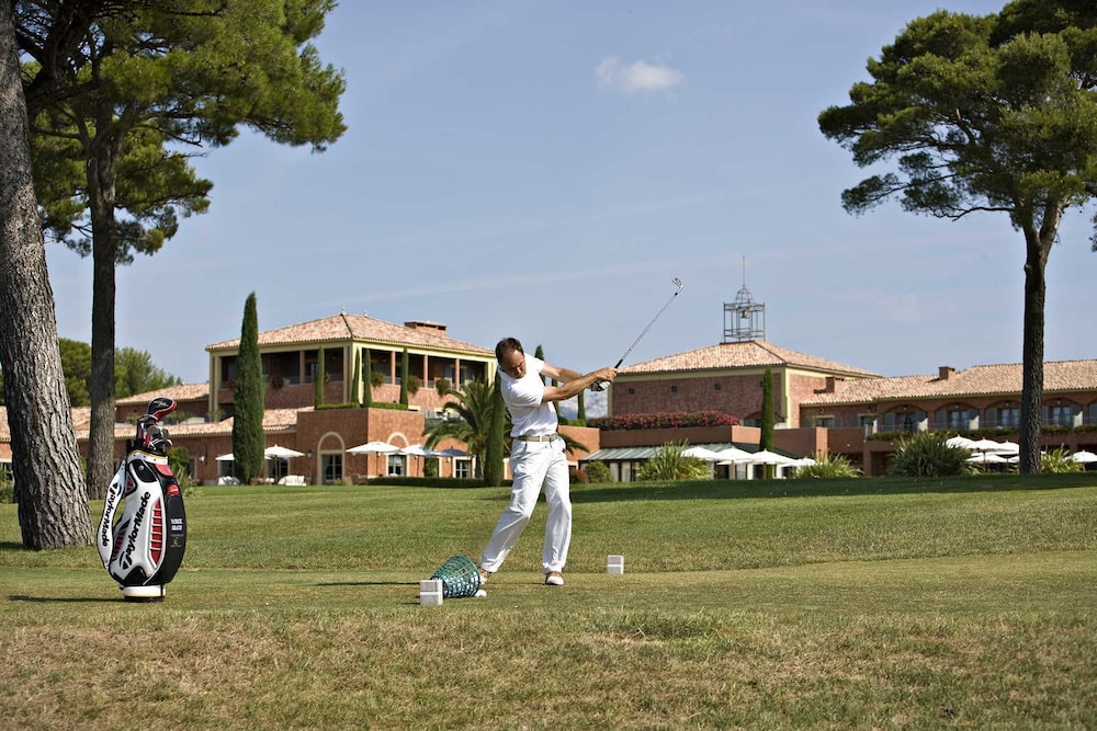 Hotel Et Spa Du Castellet 40/43