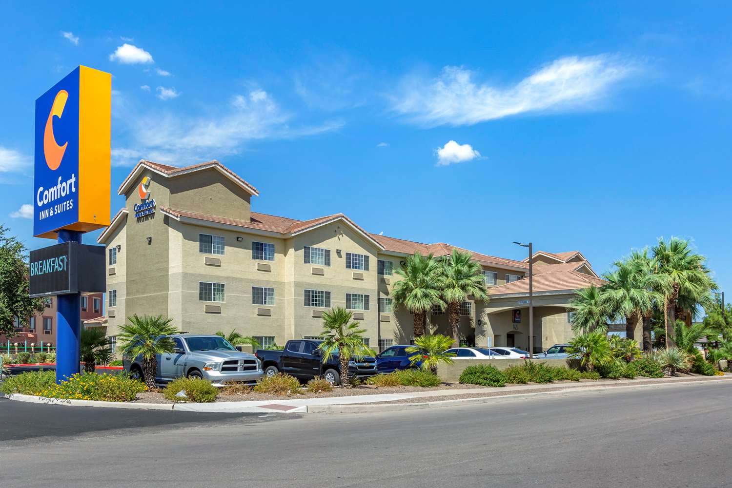 Comfort Inn & Suites North Tucson Marana 35/36