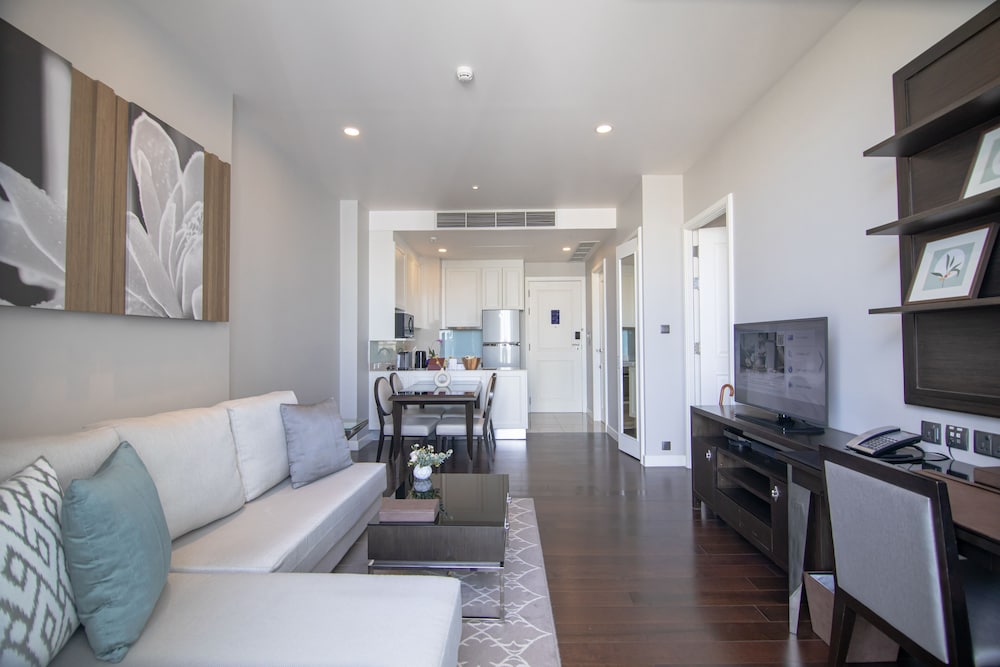 137 Pillars Residences 33/63