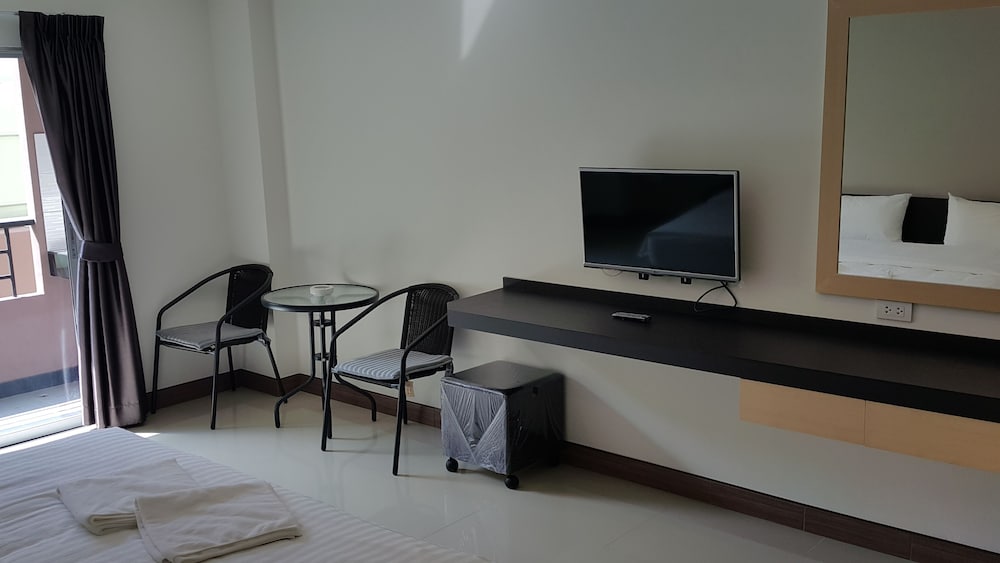 B Space Residence 34/46