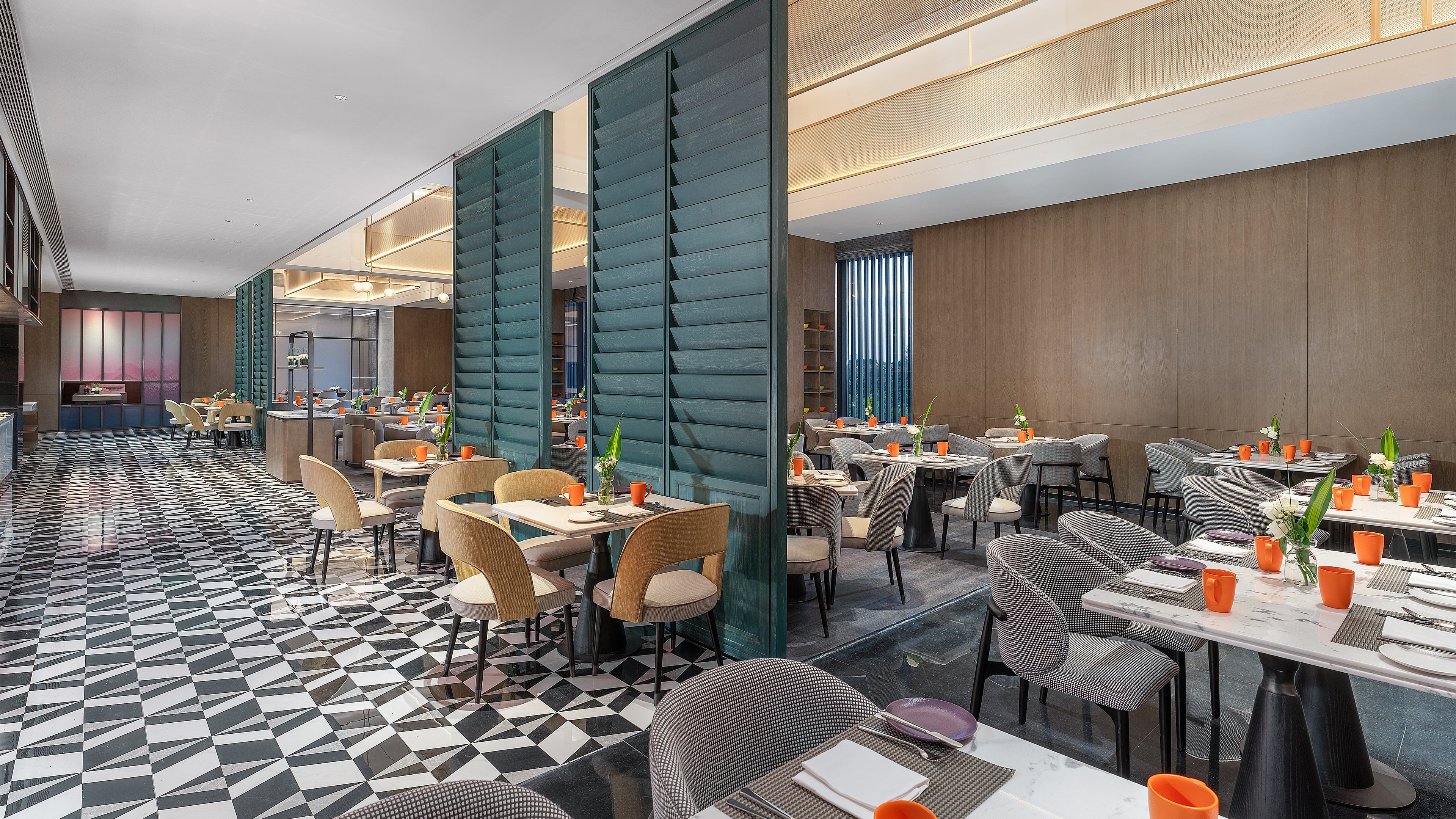Holiday Inn Wuhan Houguan Lake by IHG 37/50