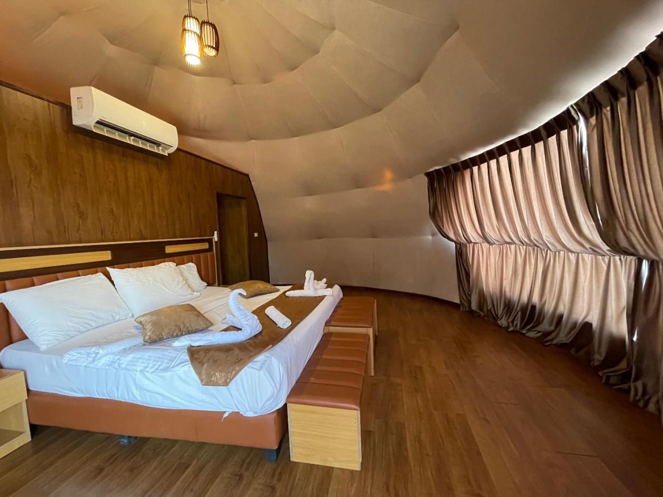 Al Sultana Luxury Camp 18/45