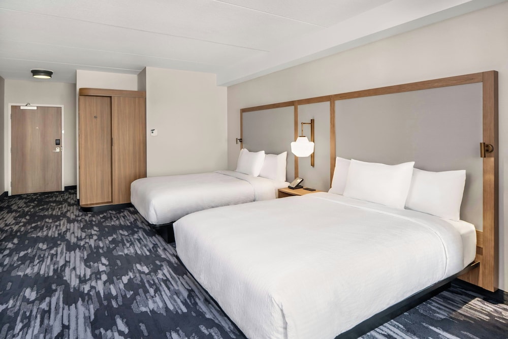 Fairfield Inn & Suites Gravenhurst Muskoka 18/50