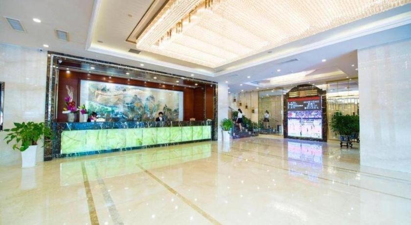 Shenzhen Lotus Hotel 12/51
