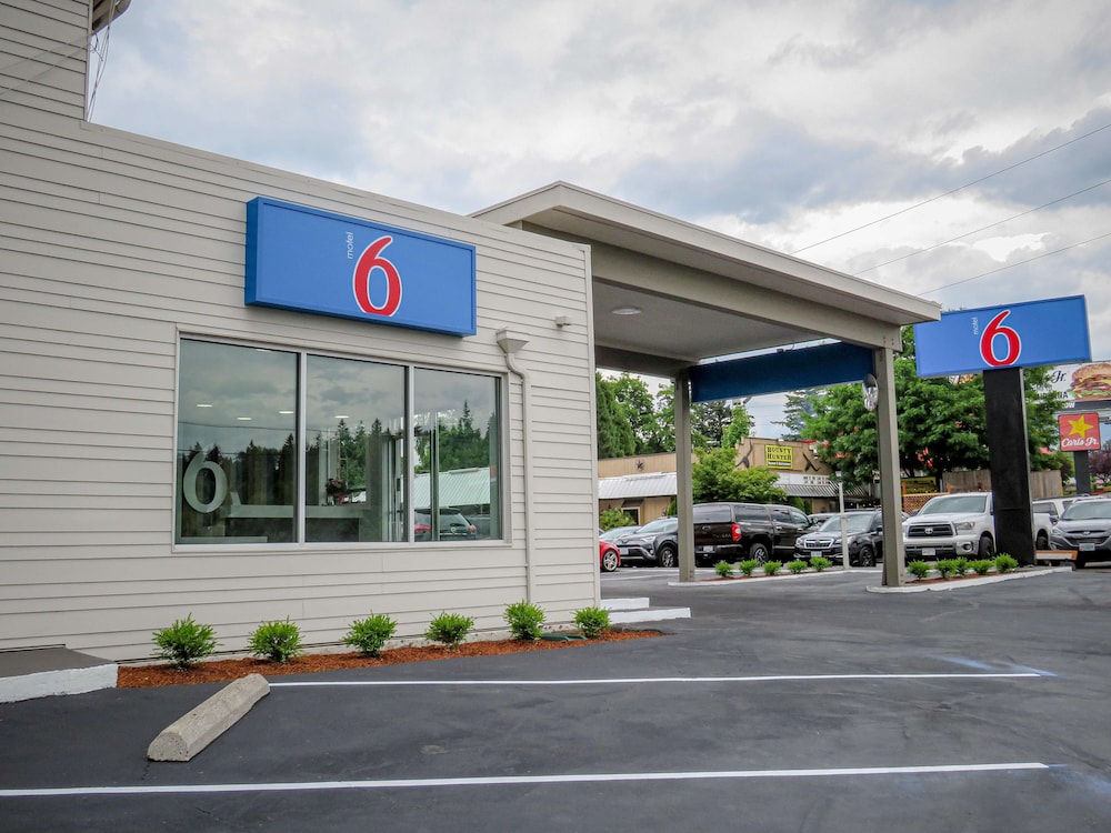 Motel6 Tigard, OR - Portland Southwest 26/35