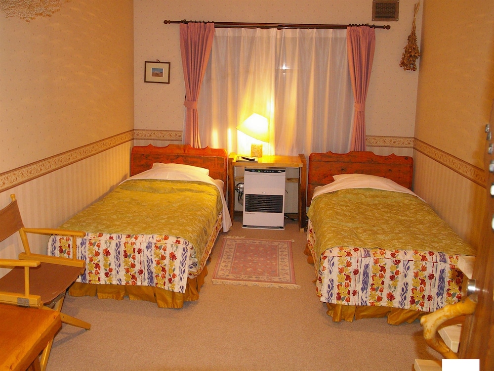 Country Inn Milky House 16/82