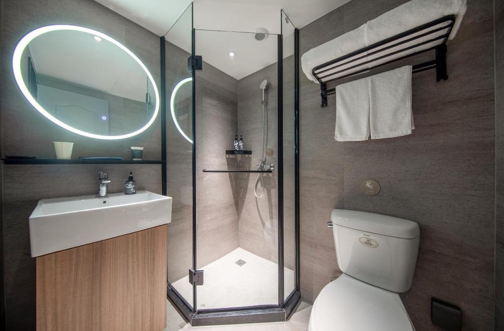 Home Inn Neo (Yangzhou Dongguan Street, He Garden) 40/40