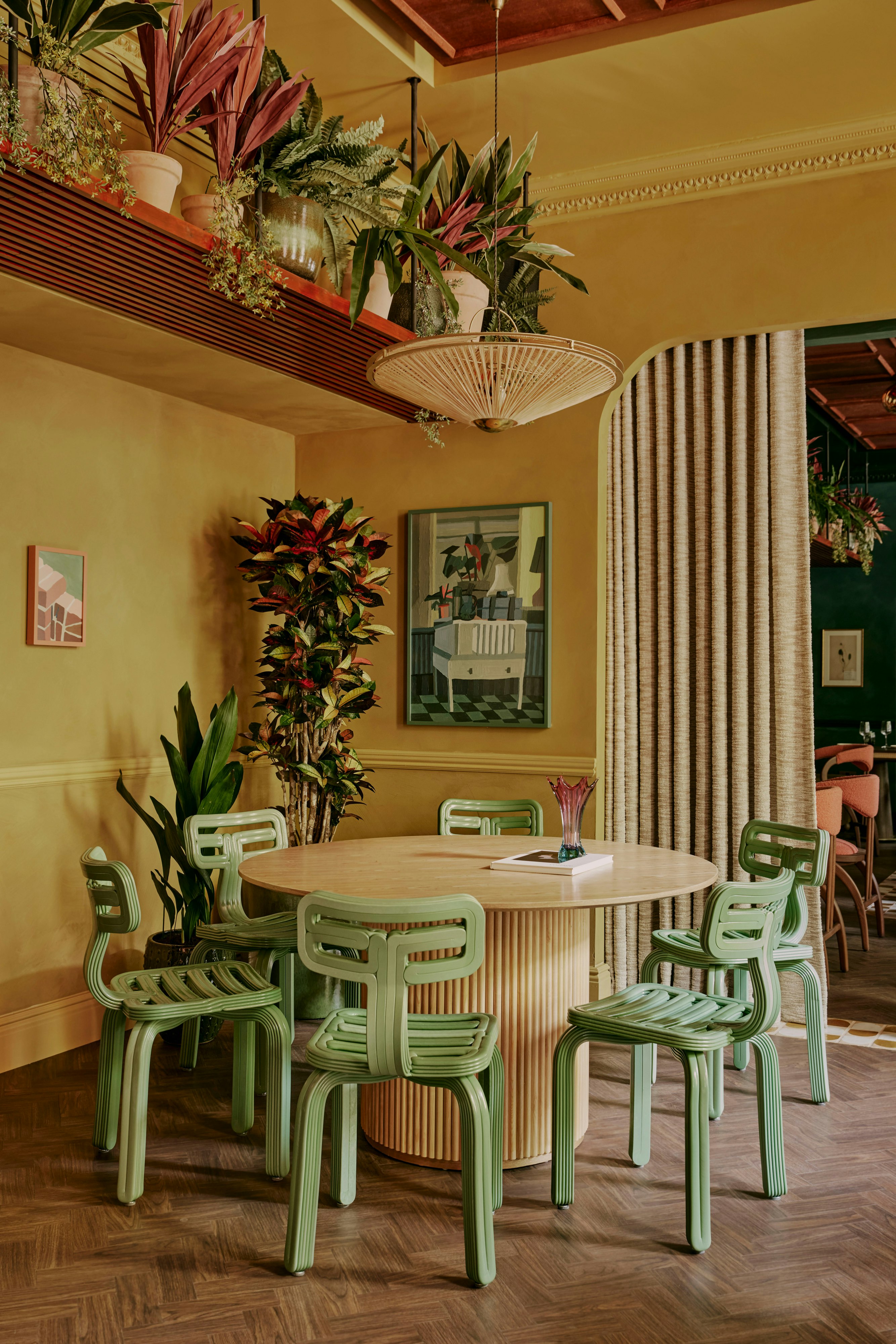 Ember Locke, Kensington 31/50