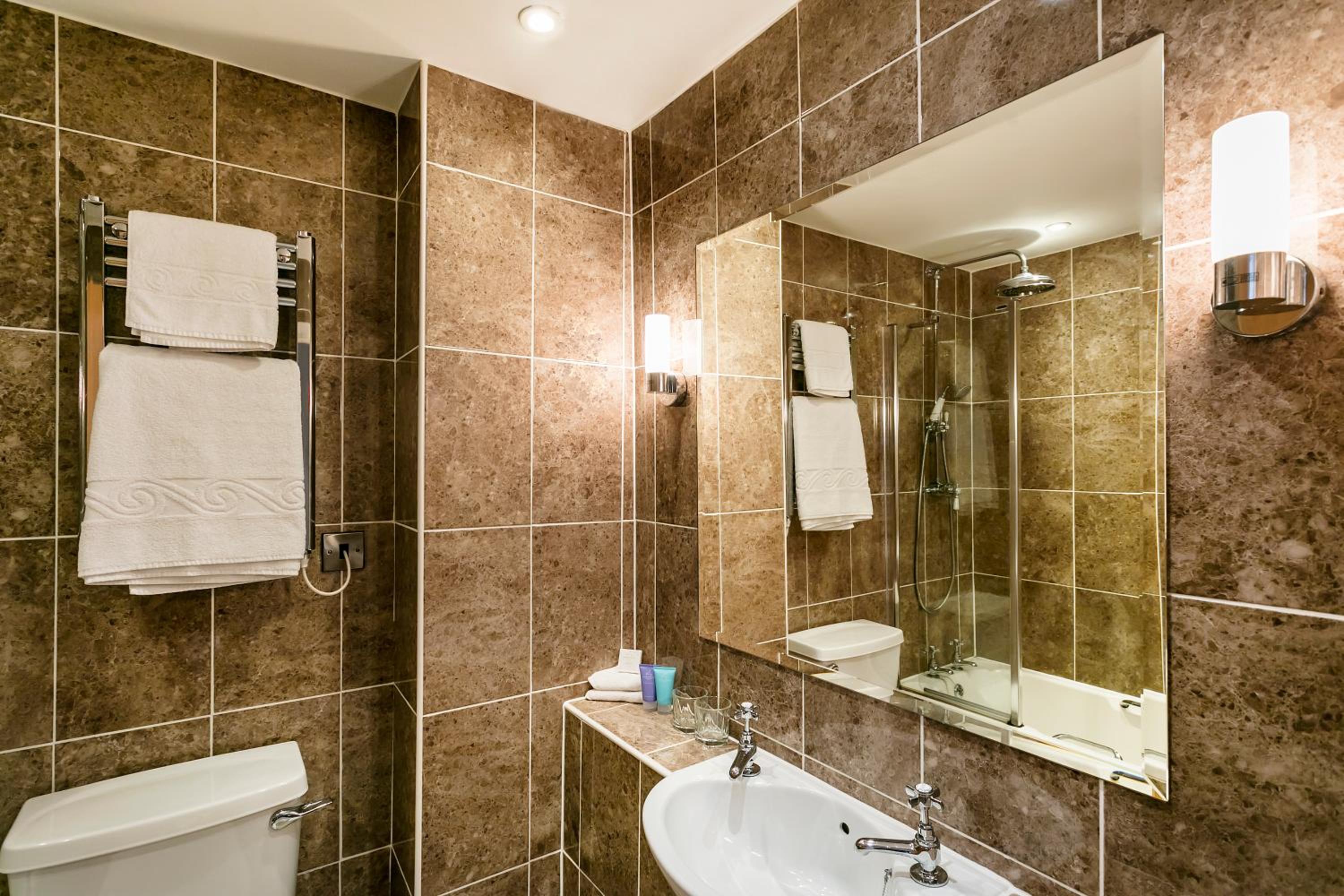غرفة متصلة كلاسيكية عائلية، The Coniston Hotel and Country Estate 6/7