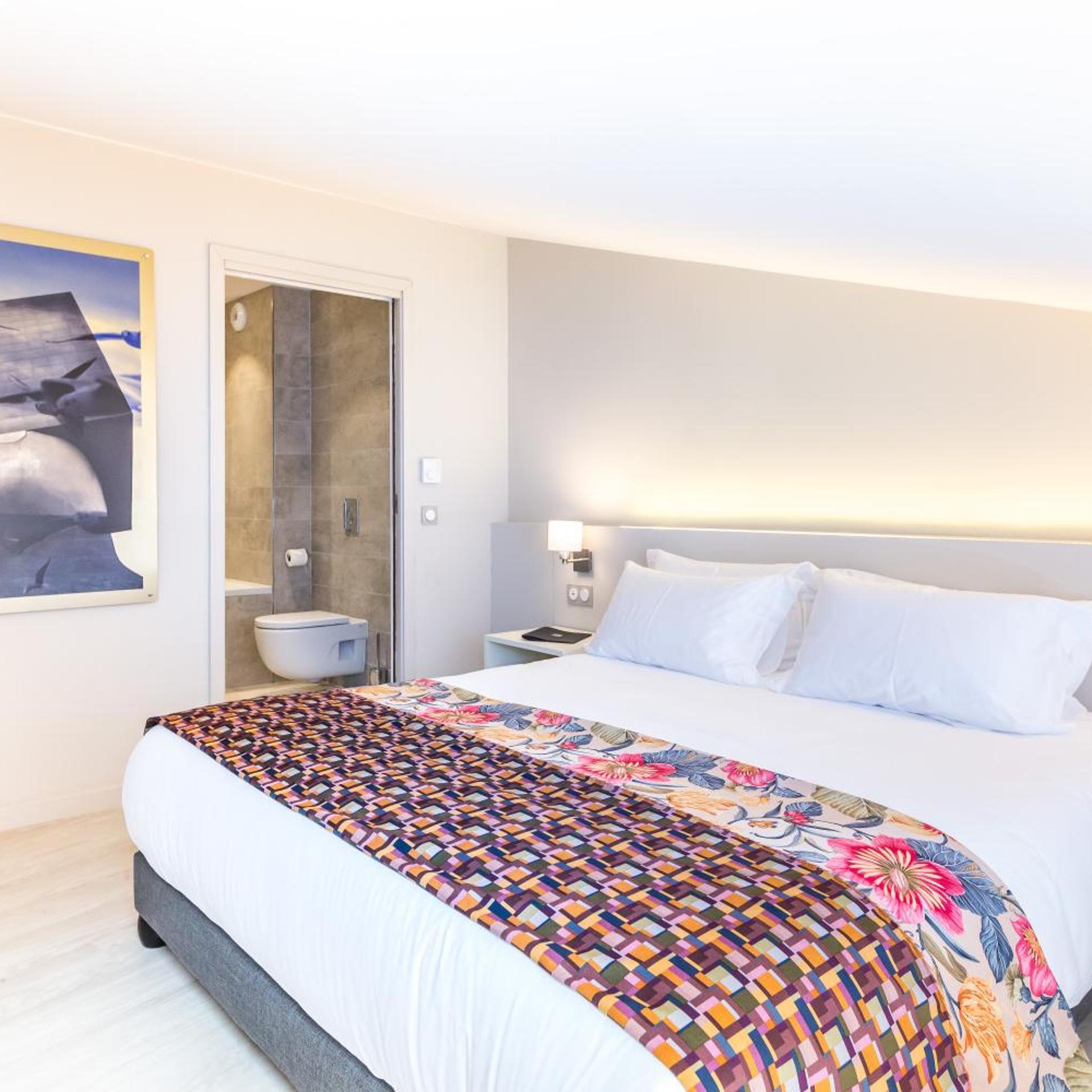 2 Bedrooms, Apartment, Sofa