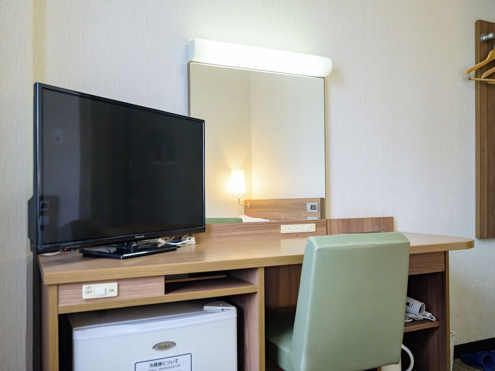Hotel Econo Fukui Ekimae 39/50