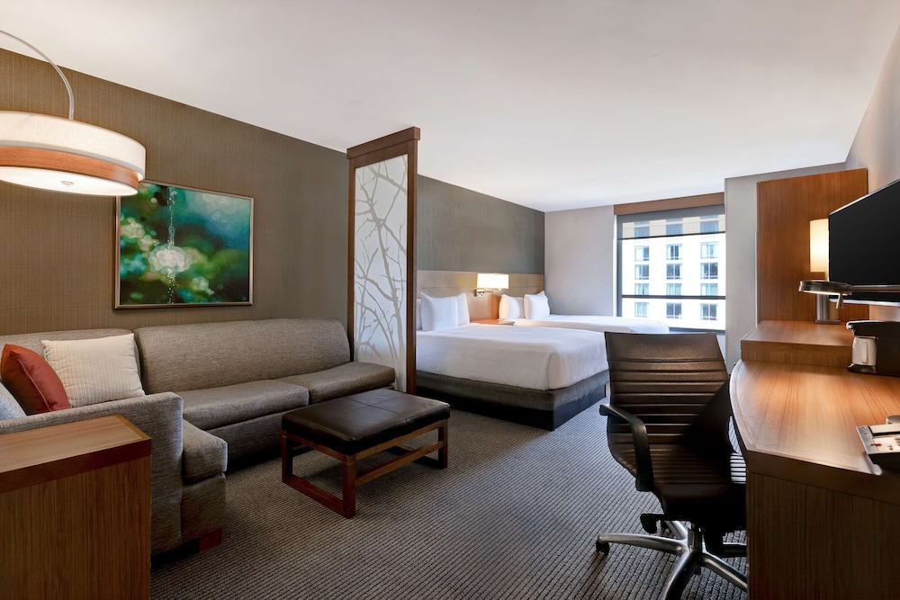 Hyatt Place Bloomington/Normal 18/56