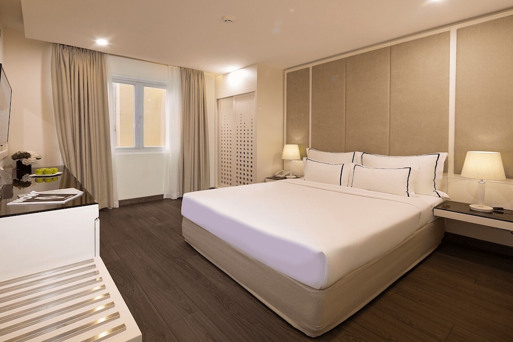 SENIOR, SAKURA, DELUXE, DOUBLE BED