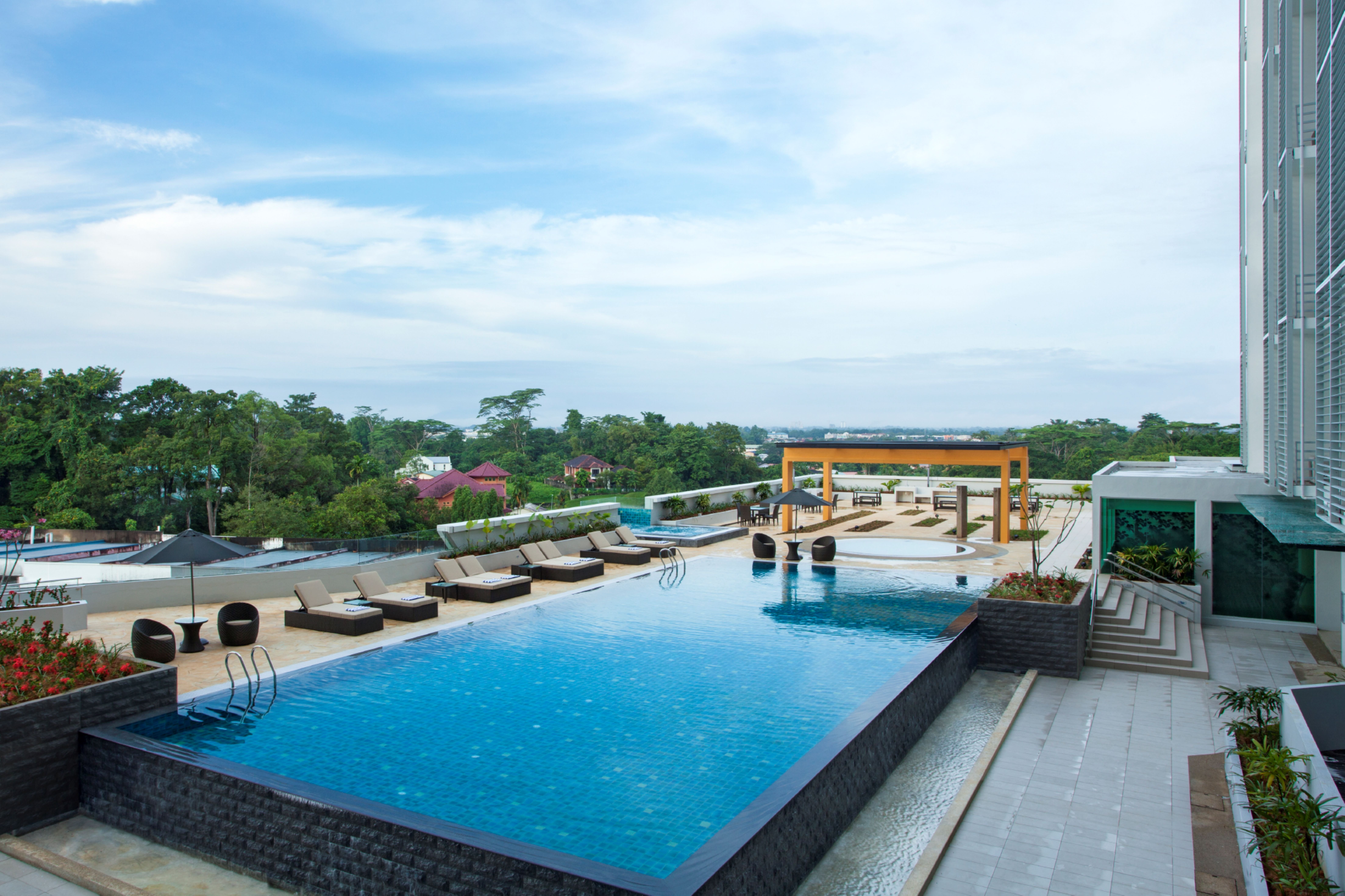 Citadines Uplands Kuching 13/14
