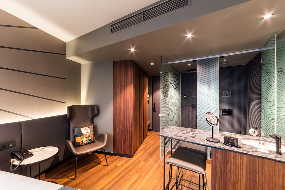 Hotel Clark Budapest 54/60