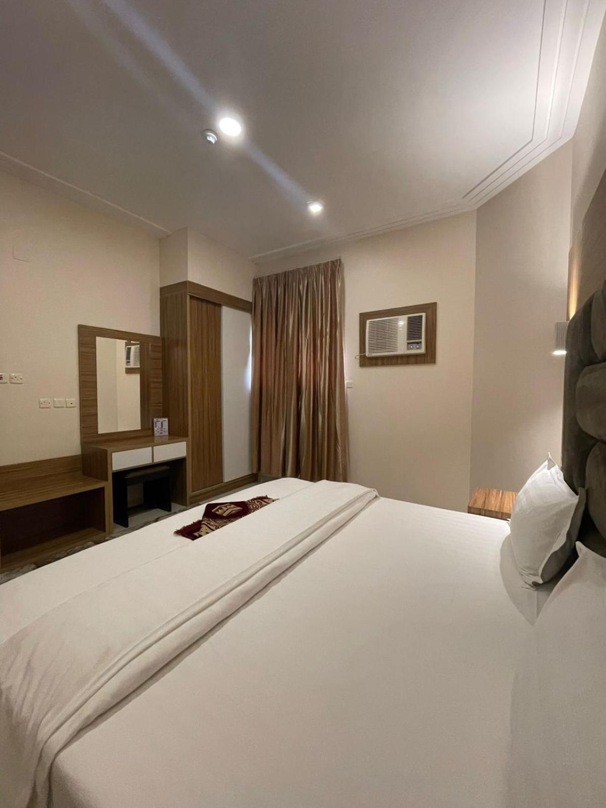 بيت الشرق للوحدات السكنية المفروشة(Orient House) 29/58