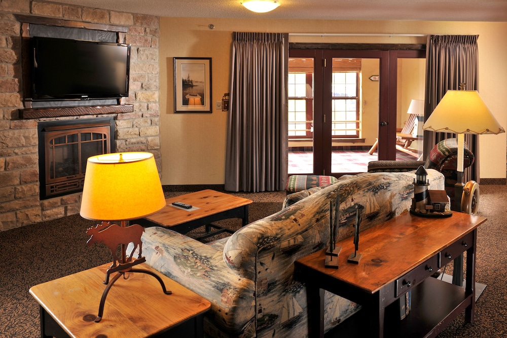 Stoney Creek Hotel Quad Cities 28/39