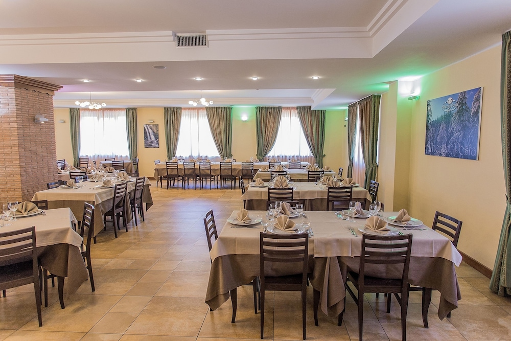 ALBERGO DELLA POSTA 40/53