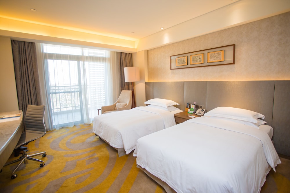 Maya Gleetour Hotel Wuhan OCT 14/50