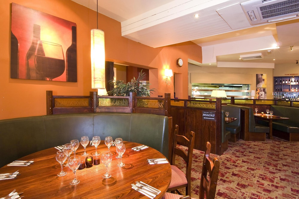 Premier Inn Tring 50/70