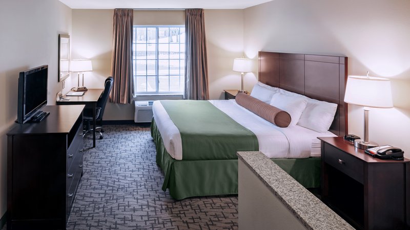 Cobblestone Inn & Suites Durand 25/45