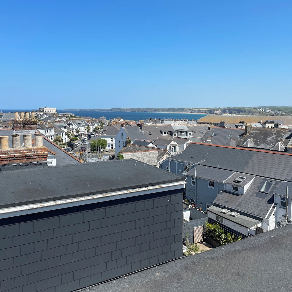 Breakers Lodge - Hostel 5/65