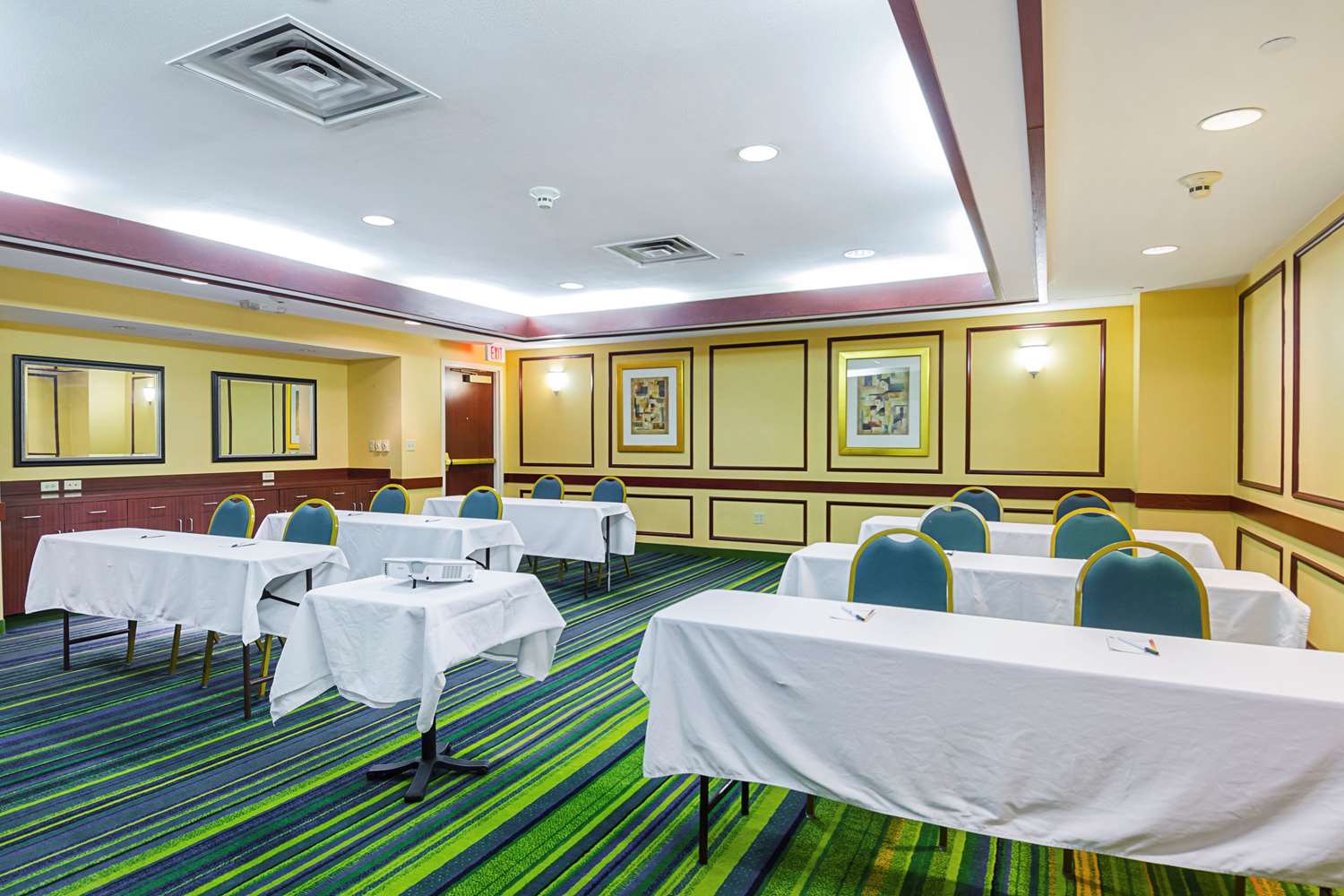 Quality Inn Boston-Revere 12/17
