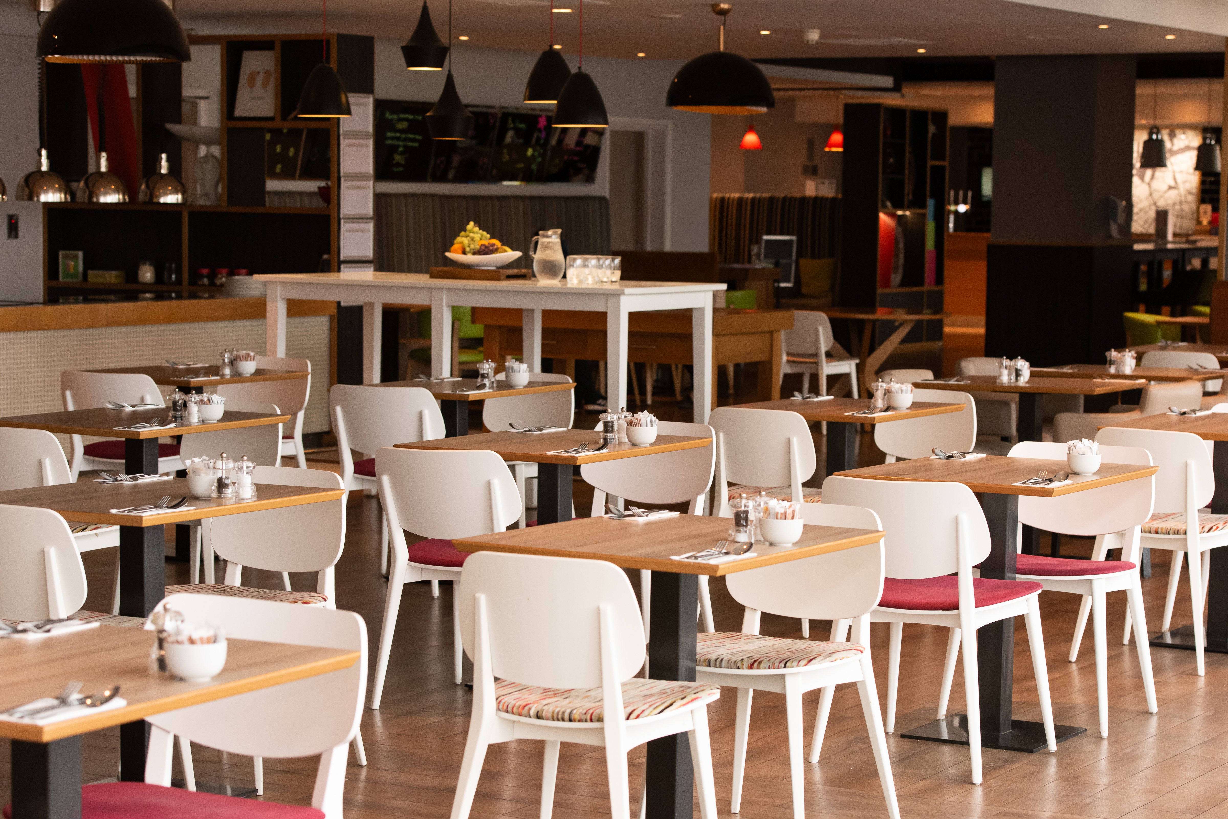 HOLIDAY INN LIVERPOOL 34/50