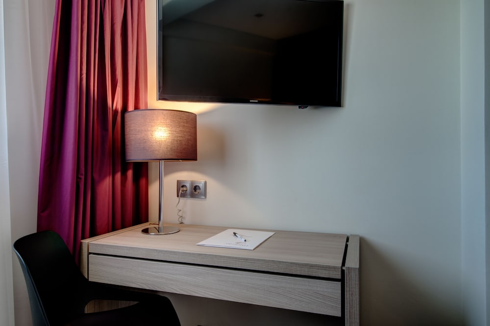 VIP Inn Berna Hotel 25/48