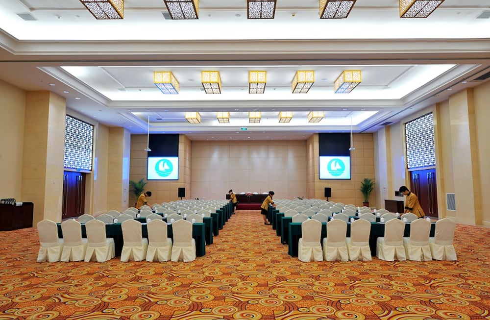 Haiwaihai Nachuan Hotel 44/50