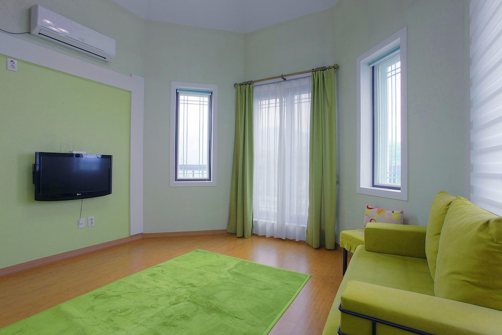 Forest Of Color Pension 25/50