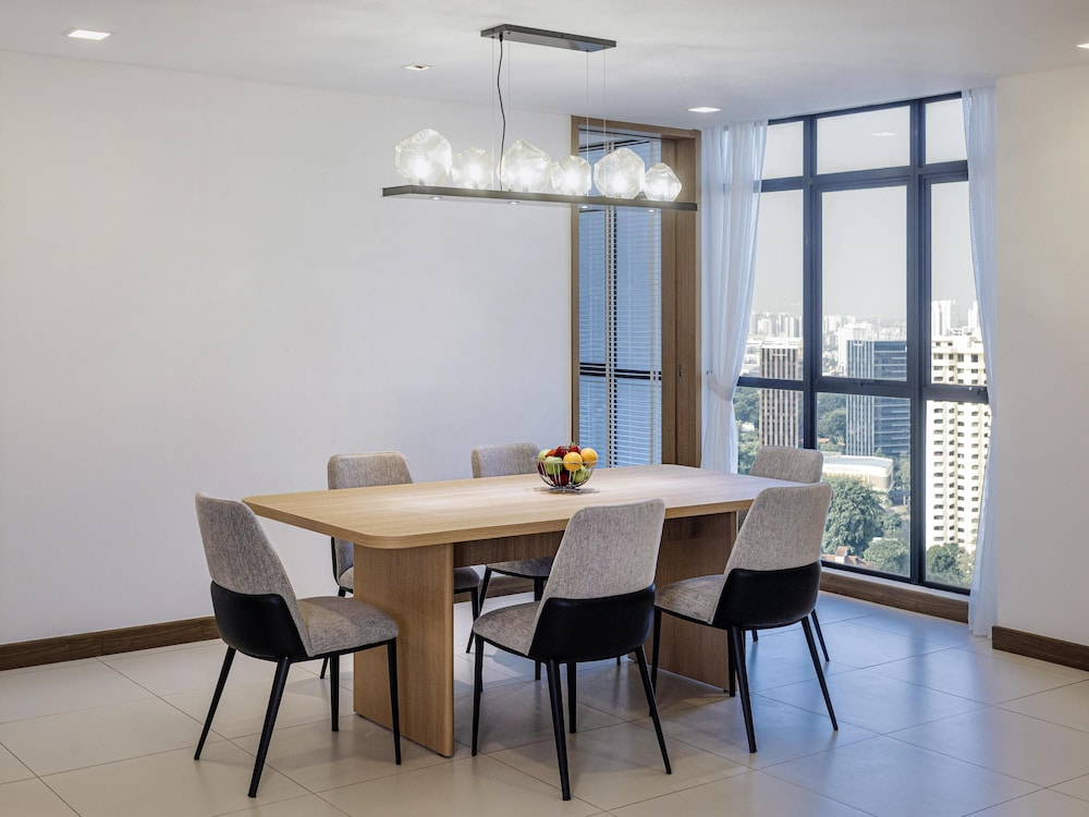 Novotel Living Singapore Orchard 41/60