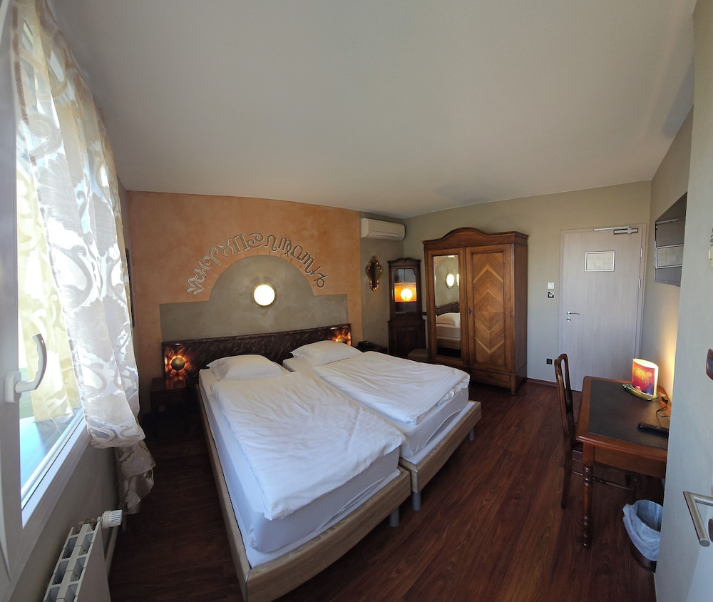 Hotel Restaurant Champ Alsace 20/40