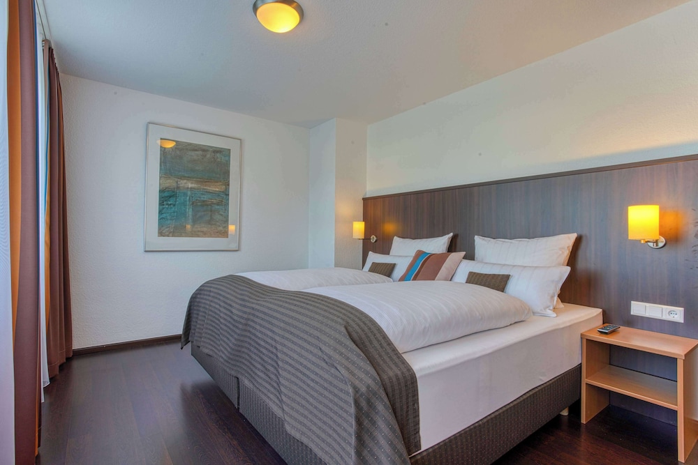 Centro Hotel U-NO1, Trademark Coll 11/50