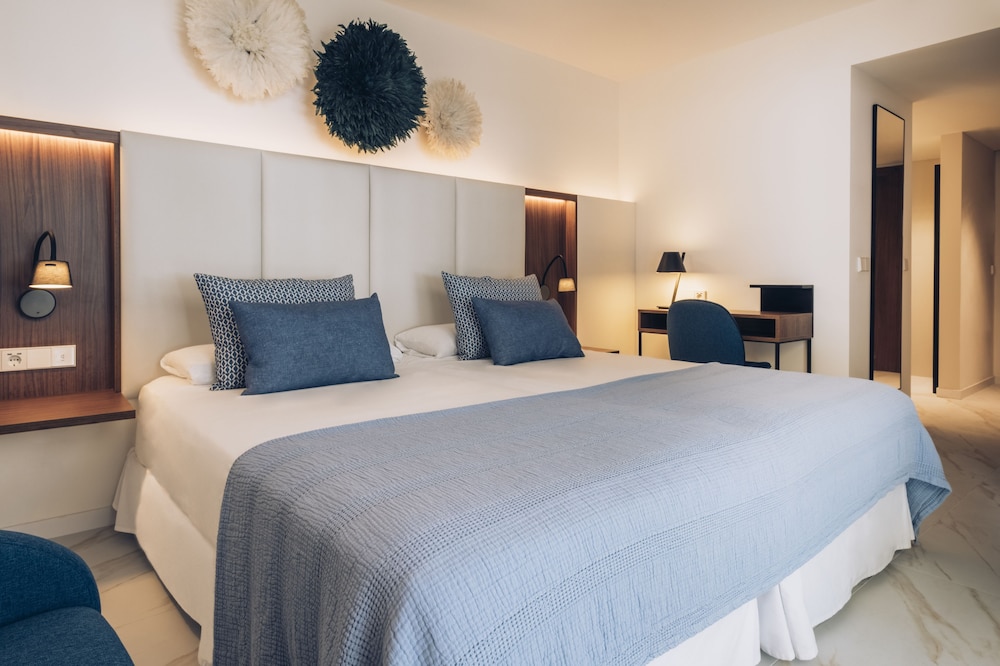 Iberostar Selection Playa De Muro Village 21/64