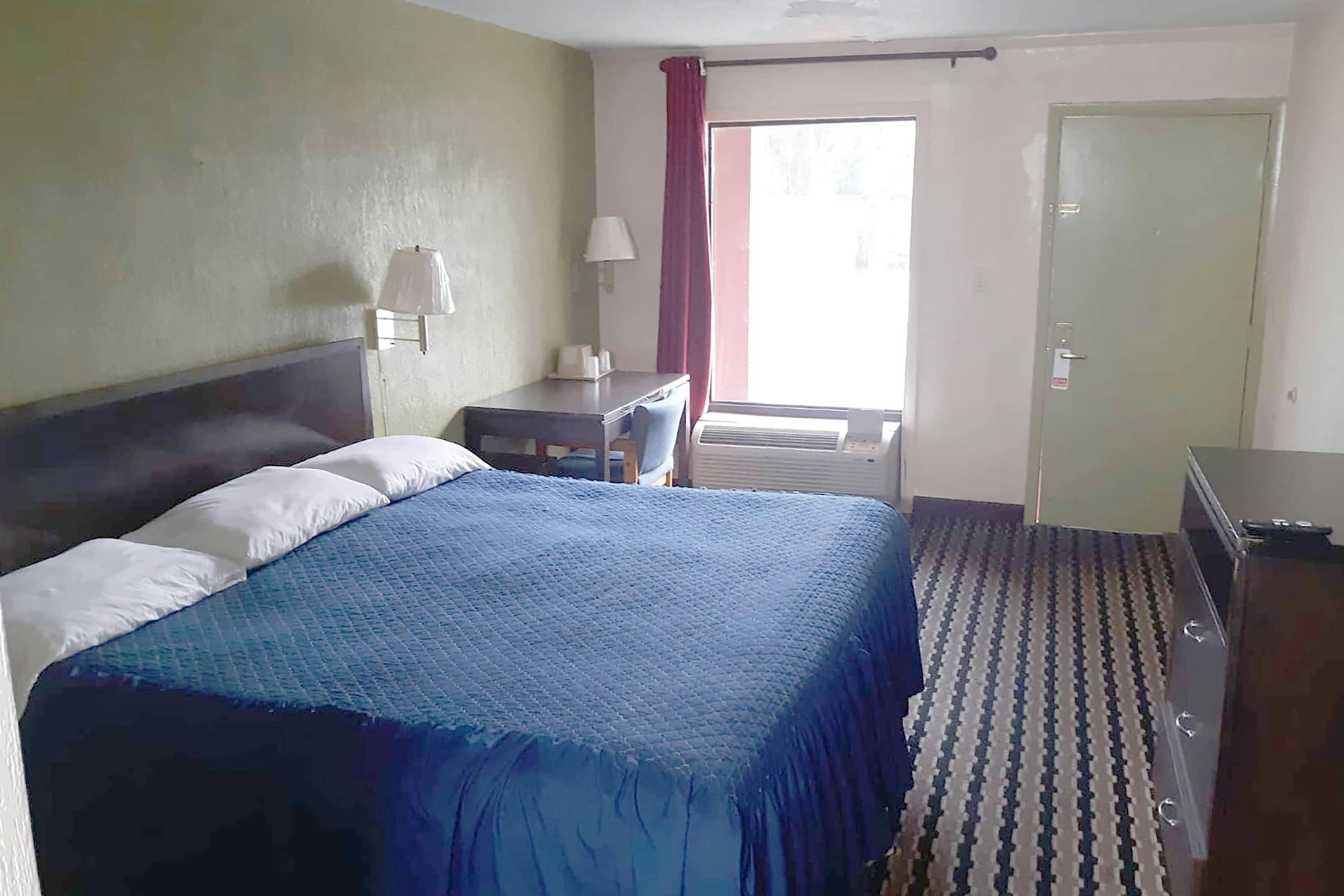 OYO Hotel Pensacola I-10 & Hwy 29 15/39